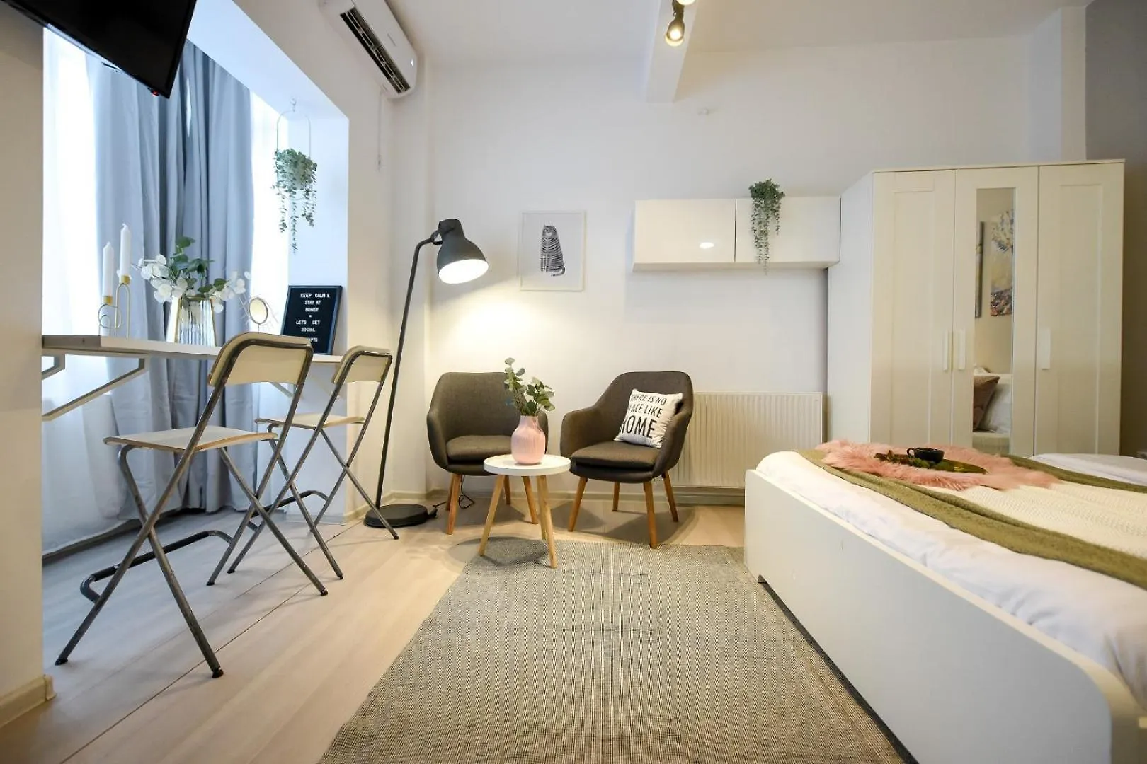 Smardan Street Serenity - Cozy Retreat In Bucharest'S Core Bucareste